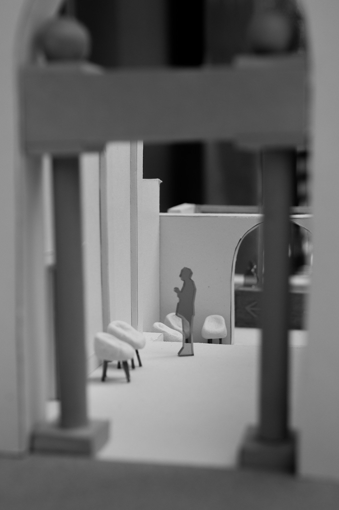 The image of a world in miniature, between dream and reality, which allows us to relieve those moments in which we imagined playing something, recreating emotions to rediscover memories that were believed to be lost, like Marcel Proust in his “Recherche”.